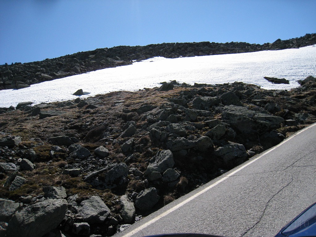 Mt Washington NH 2010 0310.jpg - Mt Washington NH. On May 23 2010 drove the road to the summit. Looked at the views, took some pictures, and drove back down.